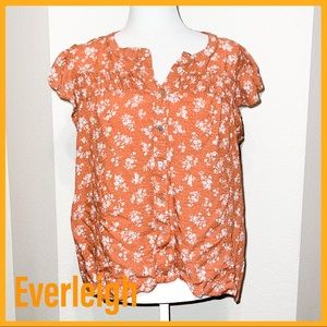 Everleigh - Floral Top - Size Large